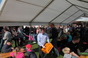 01 05 2016 TagderoffenenTuer 037